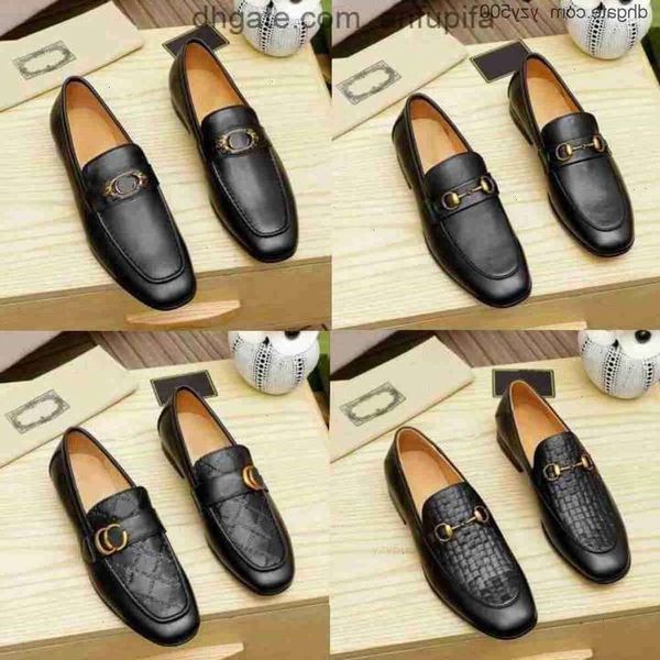 Gucci Guccie GG Вы Mocassins masculinos sapatos britânicos bordados camurça falsa cabeça redonda fivela de metal moda negócios casual festa de casamento diário ad137 gglies ow96