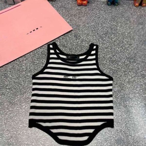 Mulheres tank tops designer colete moda carta bordado padrão clássico fino lã malha top coletes curtos