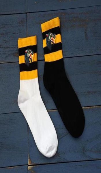 2 Paar Designer-Socken für Männer und Frauen, Tiger- und Wolfskopf-Stickerei, atmungsaktive Socken, Strumpfwaren, Mädchenmode, Strümpfe, Unisex15683287401393