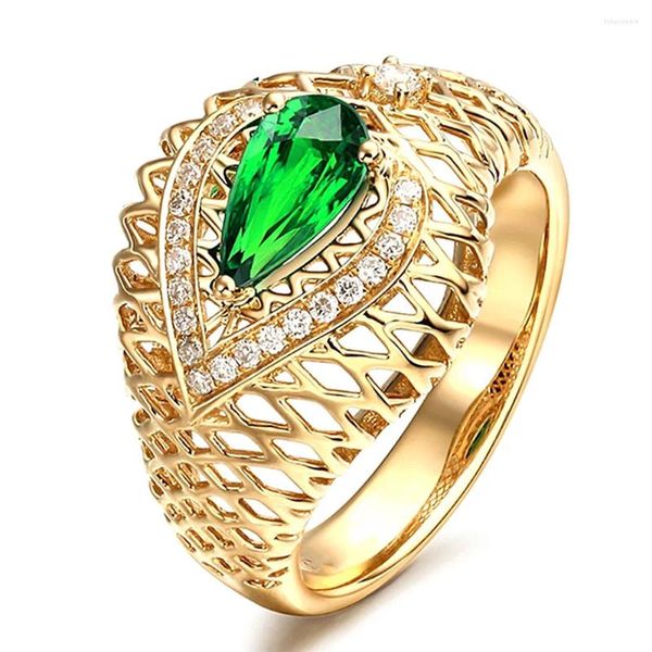 Clusterringe Vintage Schnitzerei Smaragd Edelsteine Grüner Kristall für Frauen Zirkon Diamant Gelbgold Farbe Schmuck Bijoux Bague Party Geschenk