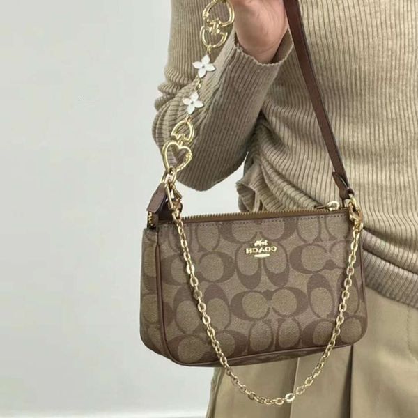 Umhängetasche Designer Meistverkaufte brandneue beliebte Perlentasche Klassische alte Blumenmode Vielseitige Ein-Schulter-Handtasche unter dem Arm für Frauen