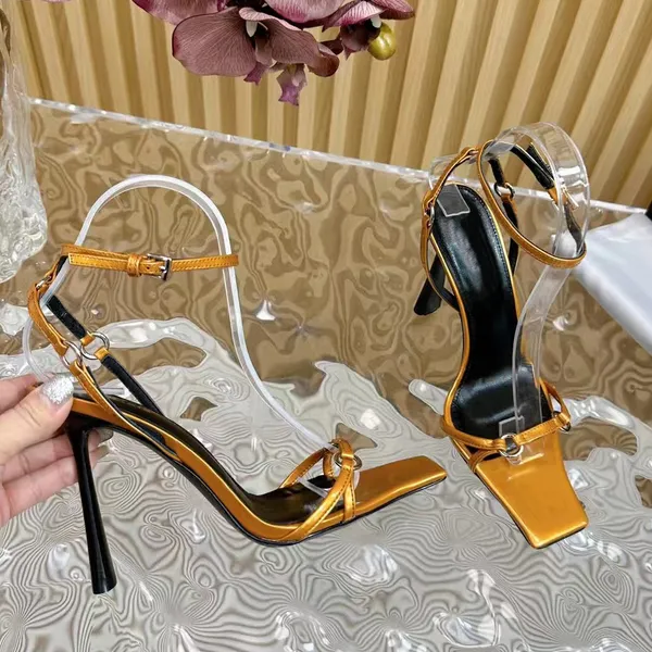 Die besten Markensandalen, modisches Lackleder, 9,5 cm, Ultra-High-Heels, luxuriöse Designer-Sandale, lässig, dünne Riemen-Kombination, Hochzeitsschuhe