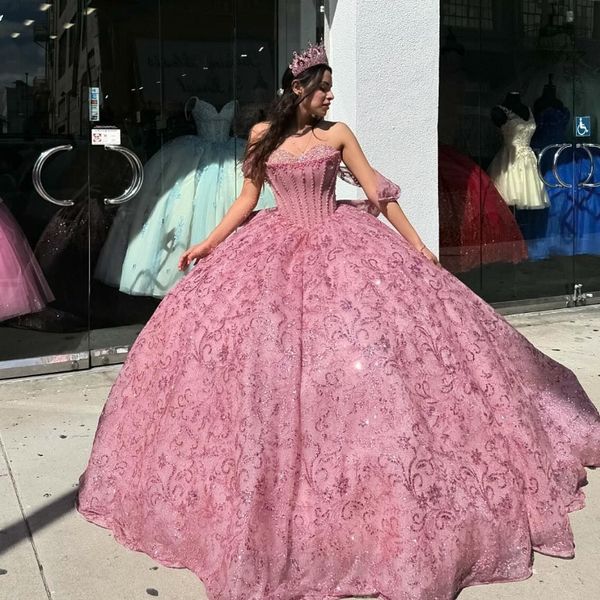 Rosa brilhante querida vestido de baile frisado quinceanera vestido princesa espartilho vestidos apliques contas vestidos de 15 anos