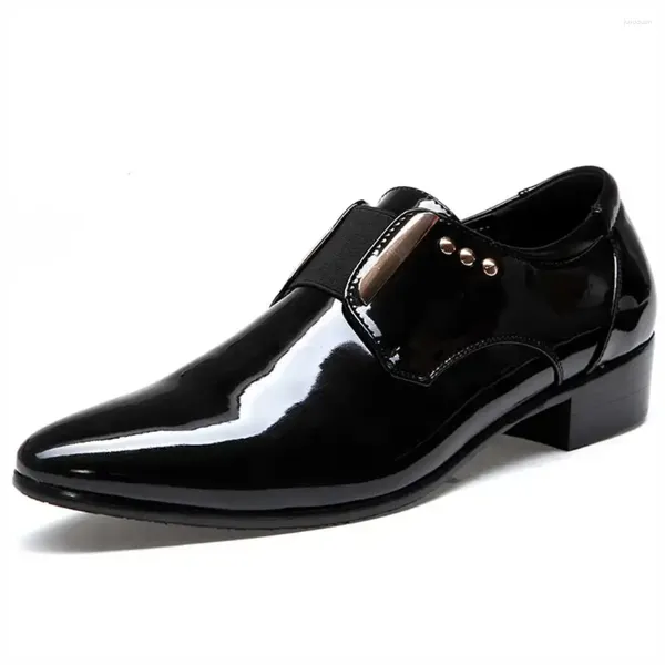 Sapatos de vestido número de casamento 45 devido a saltos de ouro botas masculinas elegantes para homens tênis esporte exercitador sneakersy runings