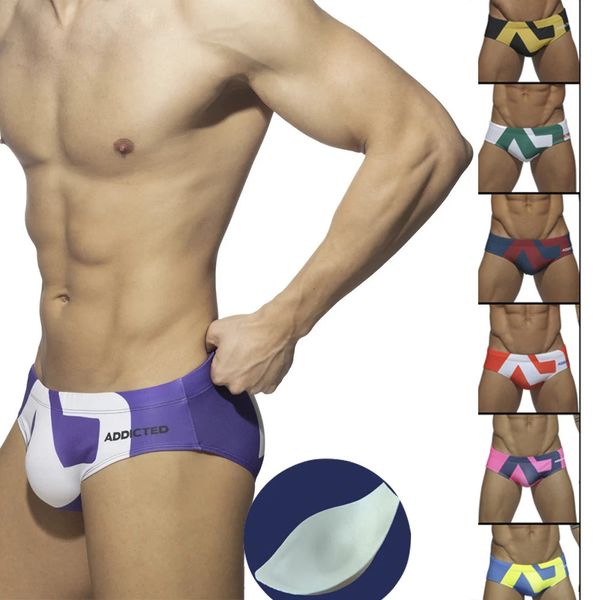 Herren Bademode Mode Dreieck Badehose Europäischen und Amerikanischen Sexy Badeanzug Sommer Print Shorts Strand Schwimmen Urlaub 240305