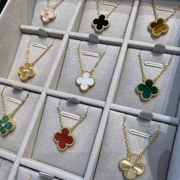 VanCF Halskette Luxus Diamant Achat 18 Karat Gold Vierblättriges Gras Halskette Weiblicher Roségold Glücksgras Anhänger Weiße Fritillaria Rote Jade Chalcedon Kette