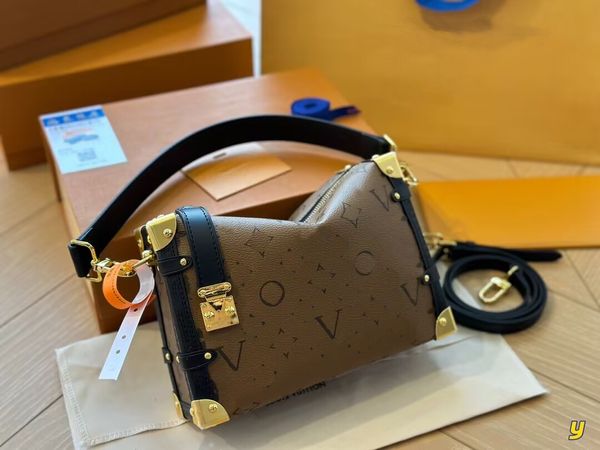 Tasarımcı Çanta Yan Bagaj Omuz Çantası Çanta Yumuşak Kutu Çantalar Crossbody Cüzdan Lüks Metal Köşeler Çıkarılabilir sap Kozmetik Kılıf Petite Malle Çorba Cüzdan