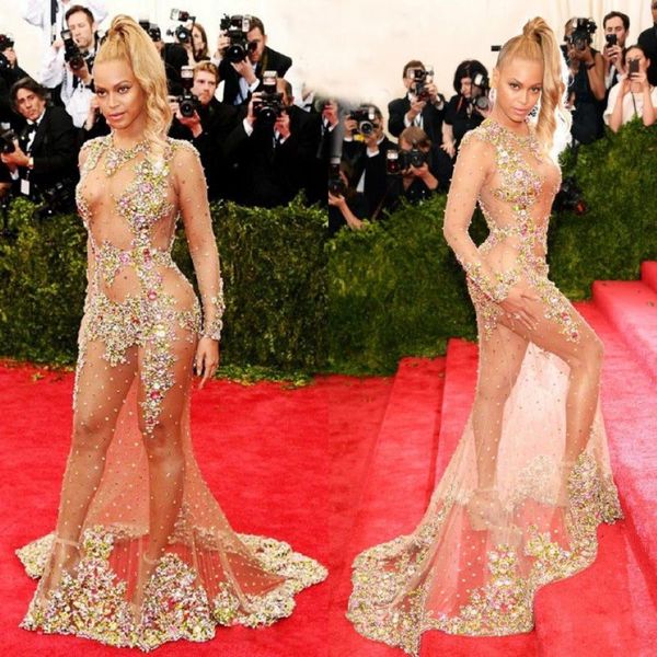 Glamour Beauty Beyoncé Celebrtiy Abiti 2017 Elegante perline trasparenti Nude Sirena nuda Abiti da sera Sexy manica lunga Rosso Carpe234u
