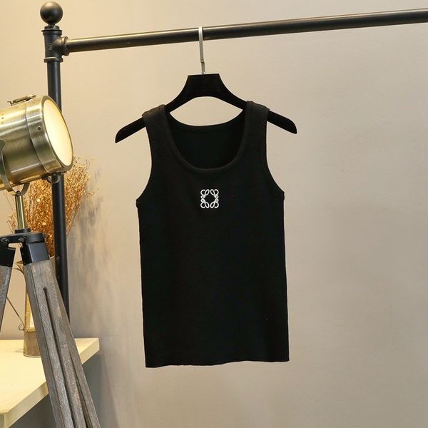 En iyi spor tank yaz kadın tasarımcı moda örme kolsuz yelek işlemeli dokuma grup gömlek 2024 yeni