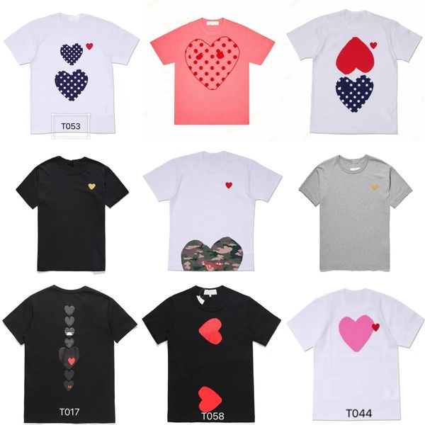 2024 Fashion Herren spielen T -Shirt Garcons Designer -Shirts Rote Kommande Herz Casual Womens des Badge Graphic Tee Heart hinter Buchstaben auf Brust cdg Stickerei Kurzarm HS