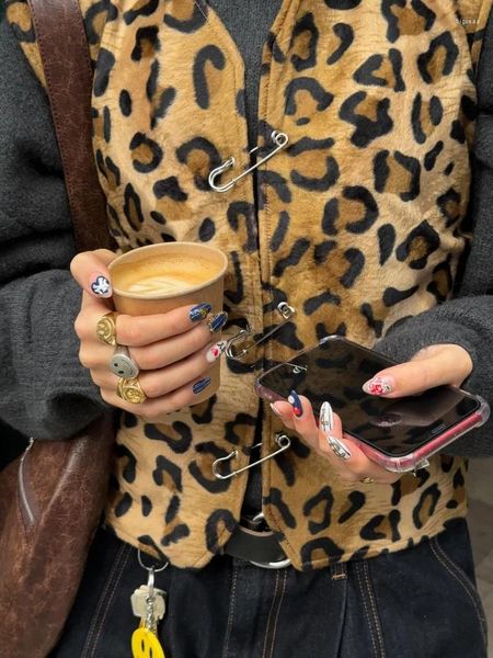 Coletes femininos chique clipe de papel leopardo colete moda sem mangas com decote em v magro rua jaqueta feminina 2024 primavera verão all-match senhora