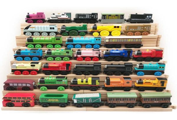 Interi treni con binari magnetici collegabili in legno da 20 pezzi per giocattolo educativo per bambini per bambine9422193