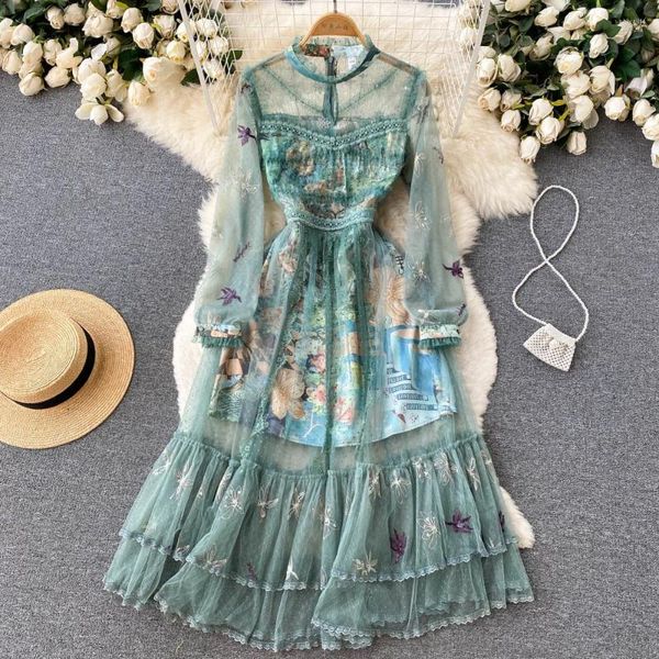 Abiti casual Moda Volant estivi Maglia Fiore Ricamo Abito in tulle Donna Manica lunga Stampa cartoon Patchwork Maglia verde Party