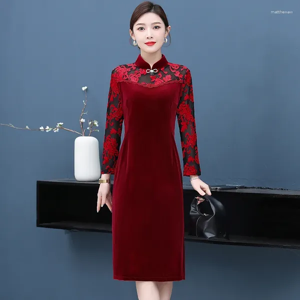 Abiti casual Stile vintage Colletto alla coreana Manica lunga Cheongsam Cinese tradizionale Qipao Patchwork Abito jacquard Abbigliamento donna