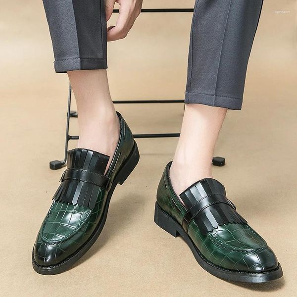 Scarpe casual Mocassini in pelle stile britannico primavera estate di alta qualità per uomo Abito da strada slip-on di grandi dimensioni da 29 cm