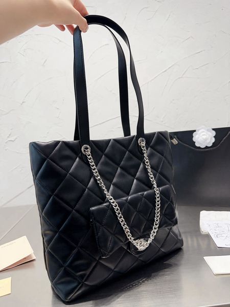 Designer 33 borse canale moda splicing Catena donna borsa di lusso Hobo mezza luna appena rilasciata Borsa sotto le ascelle 10A Borse firmate a spalla in morbida pelle di alta qualità