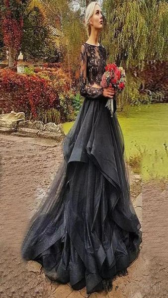 2019 Schwarze Gothic-Brautkleider mit langen Ärmeln, Spitze, U-Ausschnitt, Rüschen, Tüll, Ballkleid, zweiteilige Brautkleider, elegante Hochzeit, Go9023611