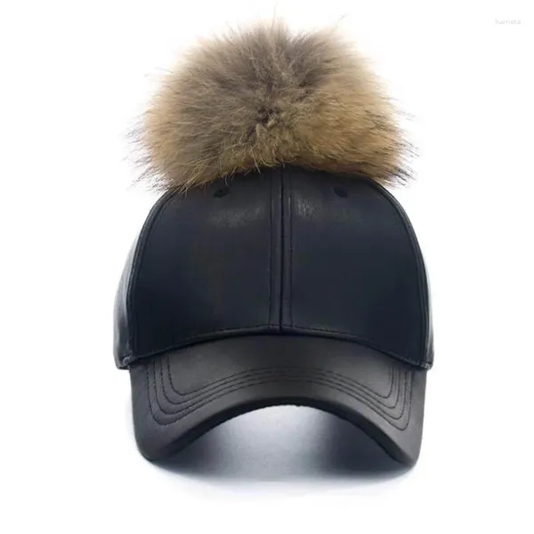 Berretti con sfera Doit coreano autunno inverno pelliccia di procione donna berretto da baseball Hip Hop nobile snapback in pelle con palla di pelo per uomo ragazza