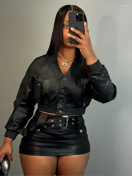 Arbeitskleider Schwarzer Körper PU-Leder 2 Zweiteiliger Minirock Hight Club Kleidung Frau Mode Langarm Jacken Crop Tops mit Blet Set