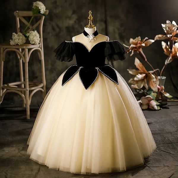 Schulterfrei, trägerlos, Kontrastfarbe, Blumenmädchenkleider, Design, Ballkleid, elegante Prinzessinnenrobe, Rüschenärmel, Ballkleid 240306