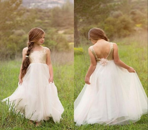 2022 Júnior damas de honra vestidos para crianças ouro lantejoulas vestido da menina de flor com tule marfim até o chão casamento meninas vestido de Natal2090381