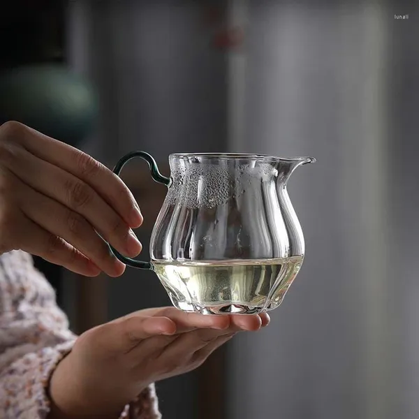 Tazze Piattini 200ml Brocca per tè in vetro trasparente resistente al calore Set cinese creativo Accessorio Chahai Latte Caffettiera Brocca per acqua