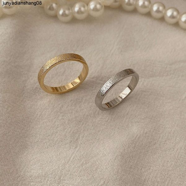 Anello da mano Net Trendsetter Anello in oro smerigliato Anello da donna con temperamento semplice e versatile per dito indice