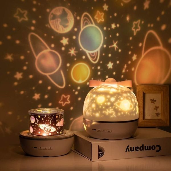 Star Night Light Proiettore Lampada di proiezione a LED Rotazione di 360 gradi 6 Film di proiezione per bambini Camera da letto Home Party Decor C1007316f