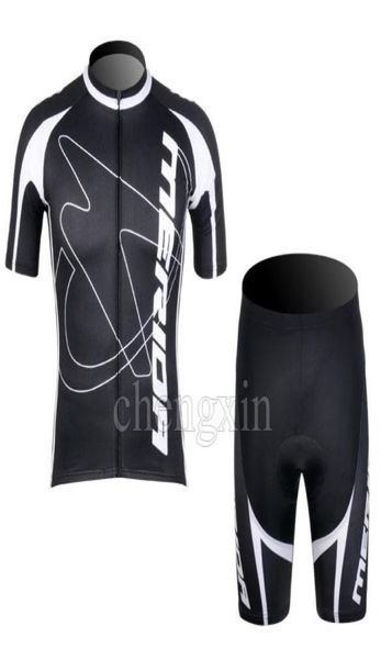 FAHRRADBEKLEIDUNG BLACKampWEISSE KURZÄRMELIGE RADJERSEY-SHORTS 2012 MERIDA SET GRÖSSEXS4XL M0428565243