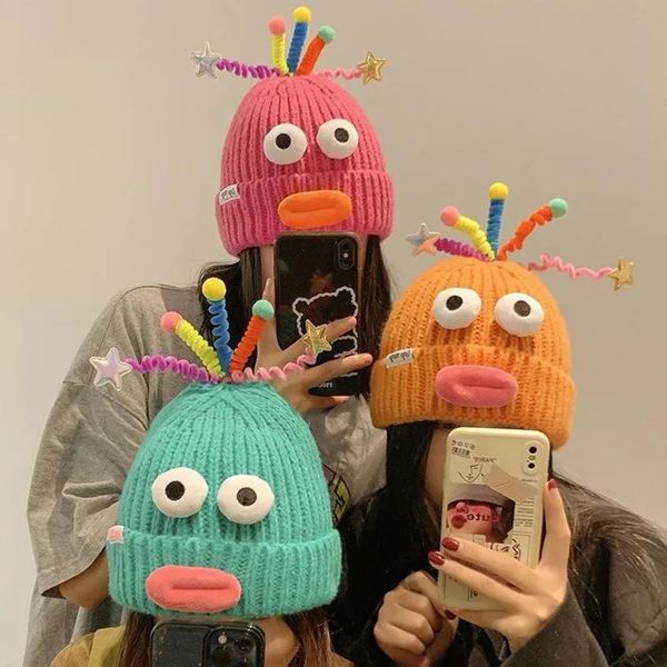 Lustige dumme süße Mütze für Damen, Winter, Cartoon, 3D-Augen, Monat, volle Lippen, warme gestrickte Wollmütze für Erwachsene, Kinder, Familienhüte 240226