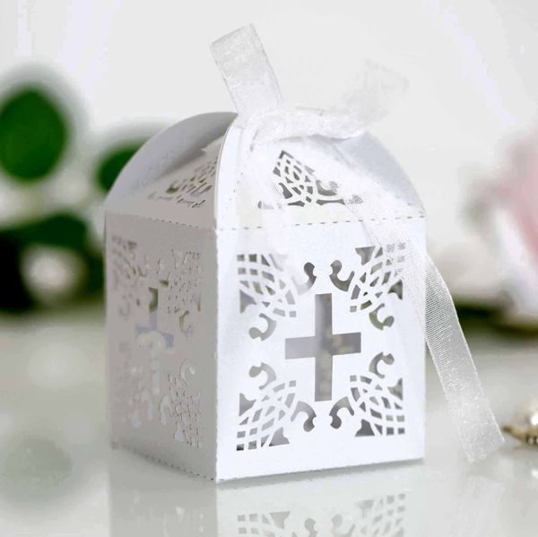 Square Hollow Cross Paper Candy Tatlı Hediye Ambalaj Kutuları Düğün Partisi Bebek Duş Doğum Günü Dekoru Malzemeleri 2498