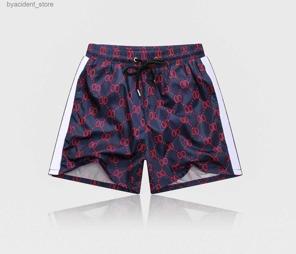 Herrenbadebekleidung Großhandel Sommermode Neue Designer Herren Kurze, schnell trocknende Badebekleidung Druckbrett Strandhosen Herren Badeshorts L240313