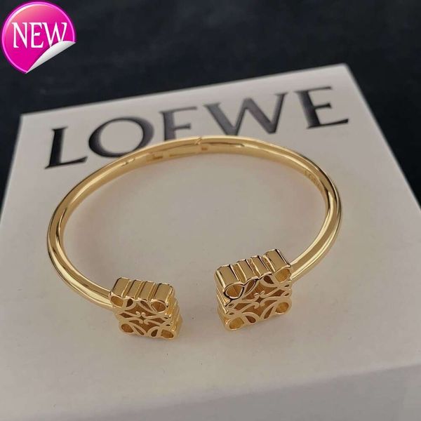 DFDF LYW design minimalista di nicchia con inserto lucido placcato in oro e braccialetto scavato in stile Luo Yi con apertura di fascia alta e braccialetto versatile