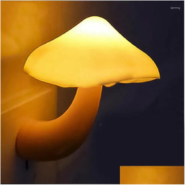 Lampada da parete Luce notturna a LED Presa a fungo Spina UE USA Sensore di controllo bianco caldo Camera da letto Decorazione domestica Regali per bambini Consegna a goccia Giardino Otfia