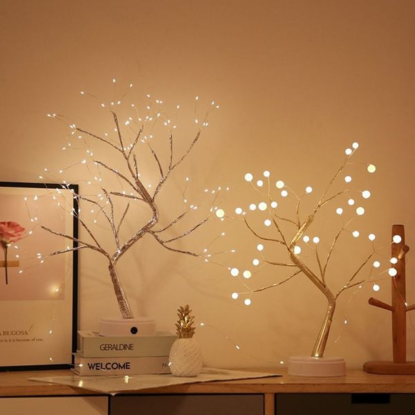 36 108 LED USB Alimentazione a batteria Interruttore tattile Luce dell'albero Lampada da tavolo con luce fata notturna per la casa Camera da letto Festa di nozze Decorazioni natalizie C220A