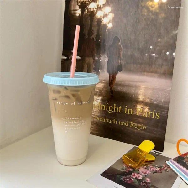 Tassen Kinder Wasserflaschen Tassen und wiederverwendbares Kawaii Koreanischer Großhandel Taza Straw Cup Personalisiertes Getränk Food Grade