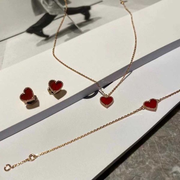 Collana a V Orecchini con cuoricino rosso d'amore per donna placcati con orecchini in oro 18 carati Agata rossa Cuore pesca Cuore Personalizzato e orecchini folla regalo