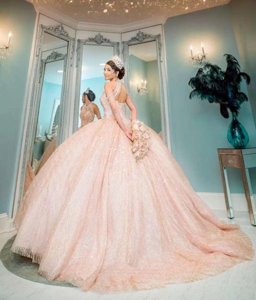 Сексуальное блестящее розовое золото розовое кружевное платье Quinceanera с блестками и высоким воротом, с кристаллами и бисером, бальное платье с открытыми плечами, Vestidos De Dress Gue1439092