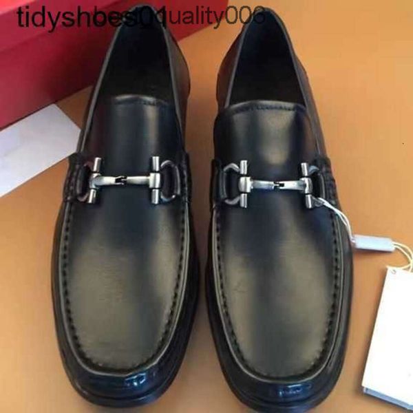 Salvatore Ferragamo Вы Feragamo Ferra versão europeia vestido masculino sapatos de couro traje formal sola macia sapatos de couro genuíno negócios casuais sapatos de couro fivela