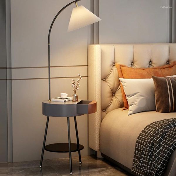 Lampade da terra Lampada da divano Lampada da comodino rotonda di lusso moderna per piccolo appartamento