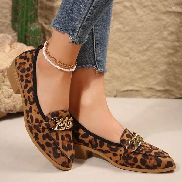 Sapatos de vestido primavera moda leopardo impressão mulheres saltos quadrados 2024 decoração de metal casual deslizamento-on mocassins zapatillas mujer