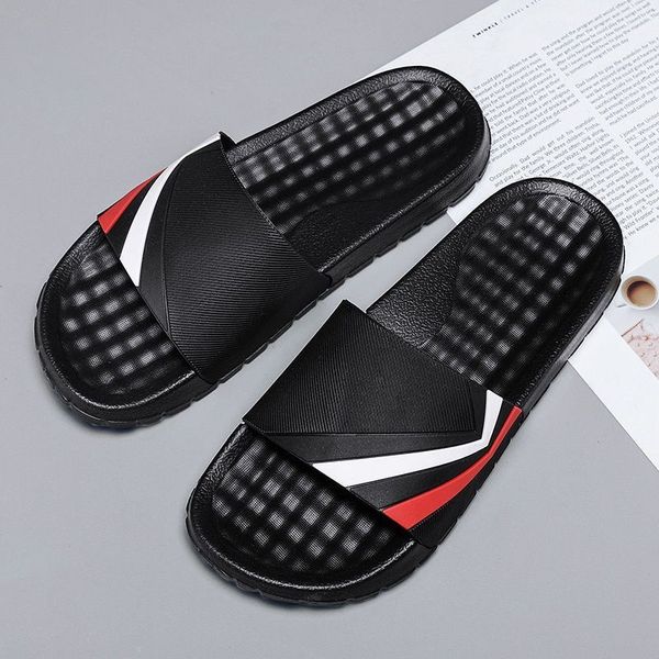 Moda masculina sapatos de água chinelos de couro sapatos de verão macios slides de borracha ao ar livre sandálias planas sapatos de praia 2024 novo