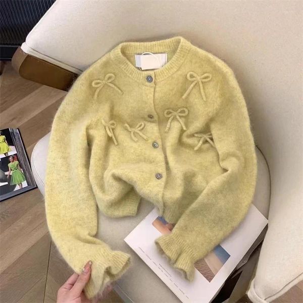 Maglieria da donna Fiocco giallo Cappotto maglione lavorato a maglia in mohair Chic Autunno Inverno Donna Colletto tondo Manica svasata monopetto Cardigan morbido Top