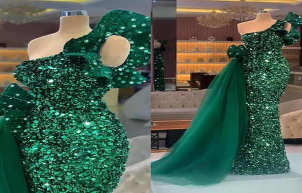 Árabe verde escuro vestidos de baile lantejoulas sereia vestido de noite 2022 glitter um ombro babados peplum até o chão brilhante especial 5029711