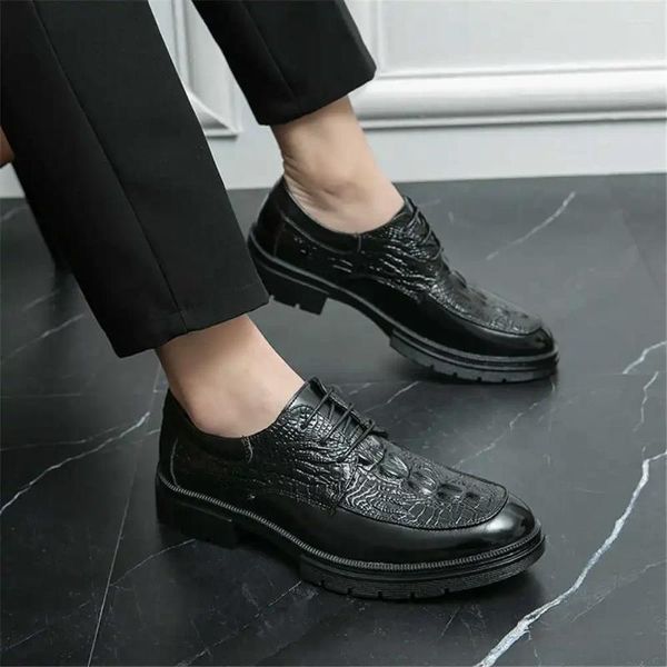 Sapatos de vestido Anti-Skid Chunky Long Luxury Vestidos de Noite Elegantes Homens para Correr Tênis Esporte Clássico Bom Modelo