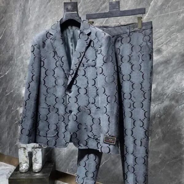 Tasarımcı erkek takım elbise blazers lüks batı tarzı eğlence kıyafetleri mektup basılı katlar bayan işbirliği ceket ince fit rahat kurdele şerit elbise takım elbise