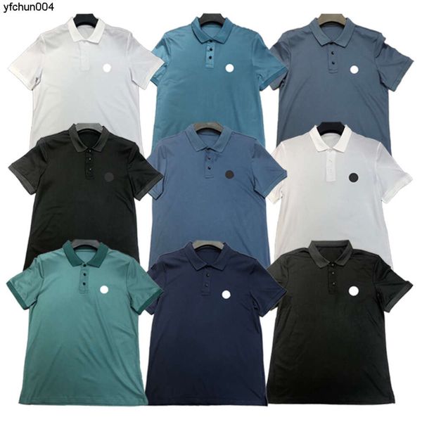 Mens Designer Polos Camiseta Mulheres Moda Bordado Emblema Negócio Sólido Polo Camisas Calssic Peito Carta T Tees Etiquetas Completas NM66