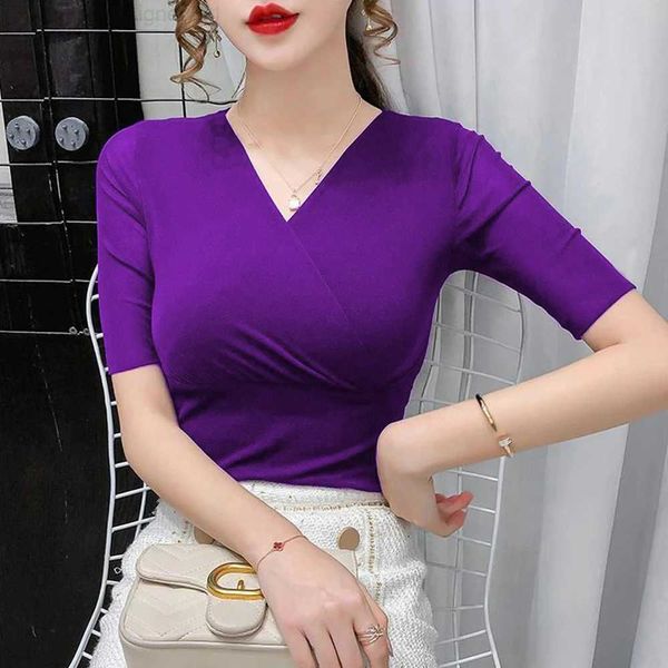 T-shirt das mulheres Nova Moda Slim Stretch V-Neck Tops Mulheres Sexy Elastic Tees S-4XL Básico Curto Sle T-shirt Senhoras Vermelho Roxo Camisa Branca L24312