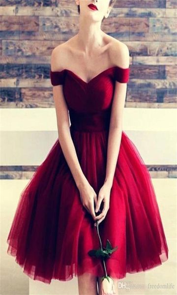 Sexy vermelho curto vestidos de baile elegante fora do ombro em camadas babados uma linha tutu saia vestido de baile cocktail vestidos de formatura5652717