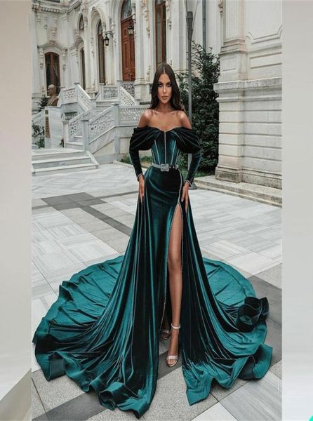 Hunter Green Abiti da sera a sirena Velluto con spalle scoperte Fascia con paillettes Maniche lunghe Abito da ballo Custom Made Festa formale Spacco laterale F9229754